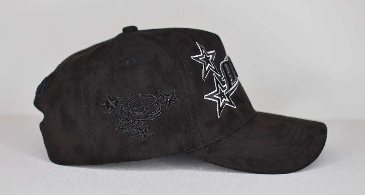 Suede Black Estrella Edition